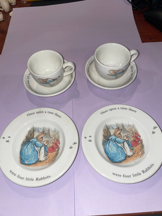 Peter Rabbit mini tea set