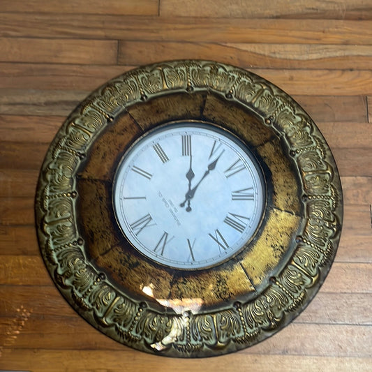 Large wall clock