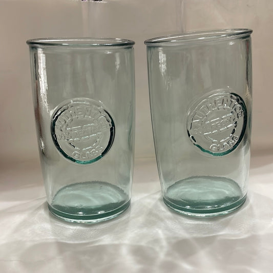 Glass cups